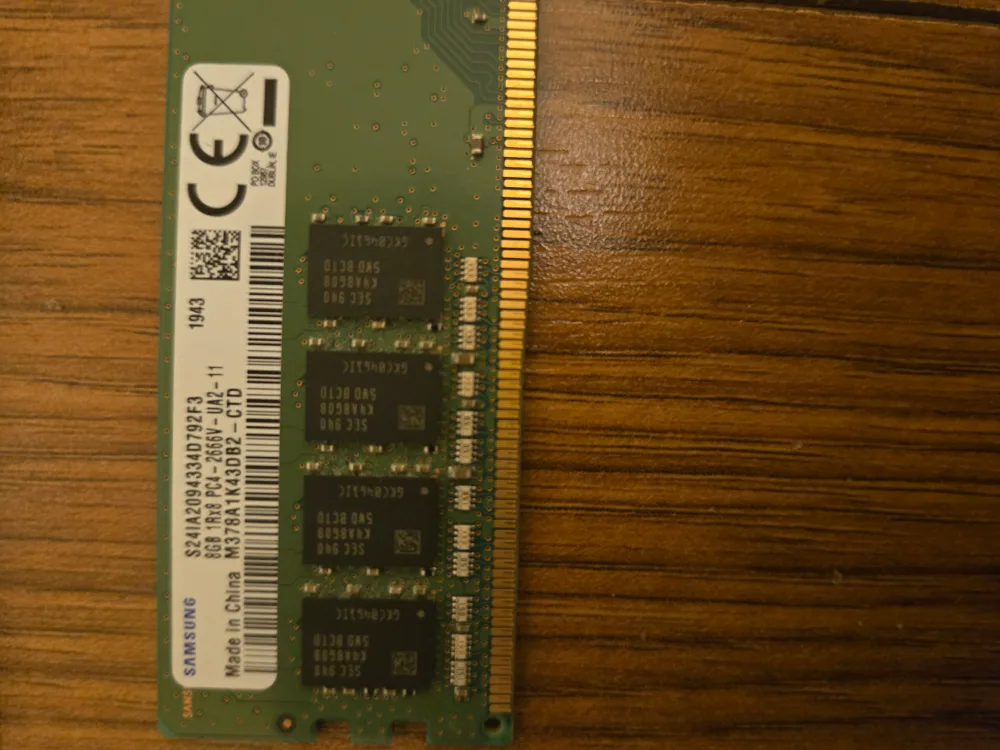 Assorted 4gb DDR3 Ram Sticks + 8gb DDR4 Ram image indicator(7)