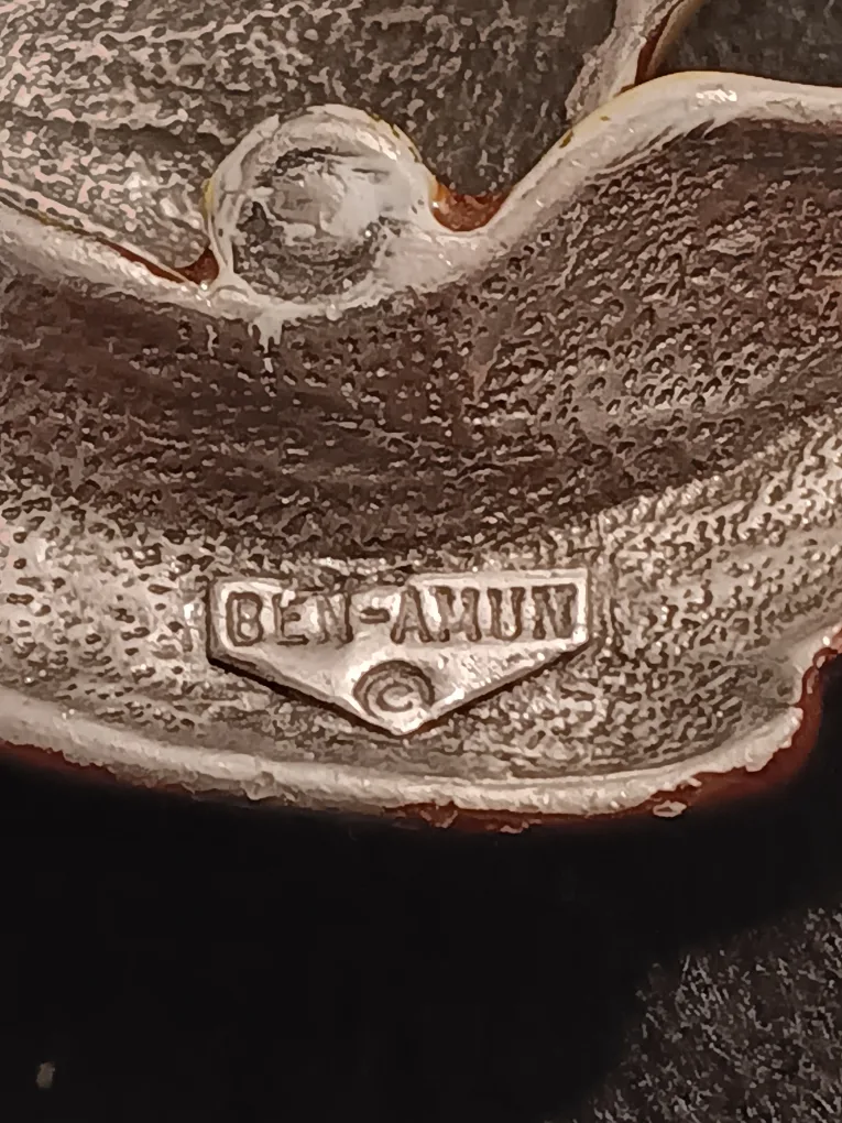 Vintage Ben-Amun Flower Brooch image indicator(3)