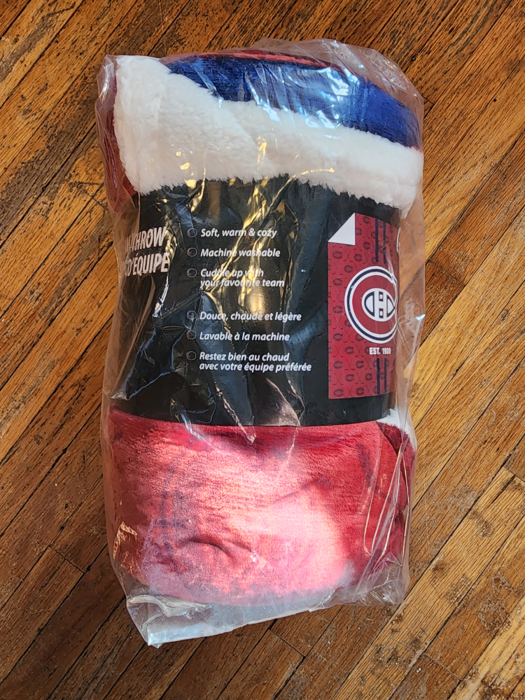 Montreal Canadiens Team Throw Blanket (Brand New) Not opened - photo 3