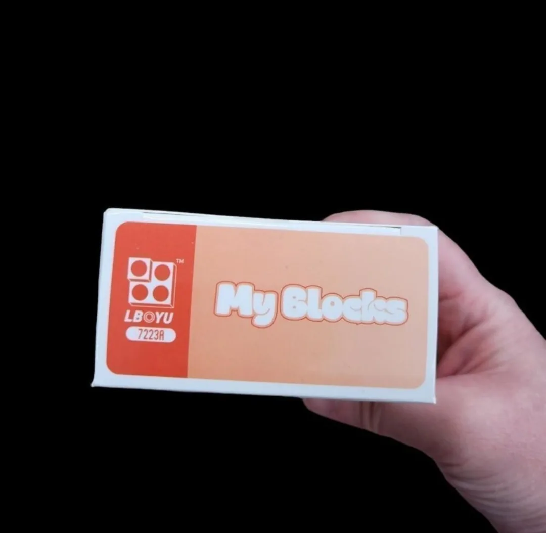 Brand New Pokemon Pikachu Bricks Lego Figure image indicator(2)