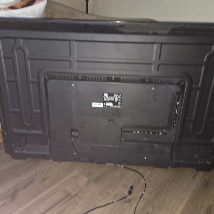 FREE 50" Bolva TV & Remote (Not Working) - photo 2