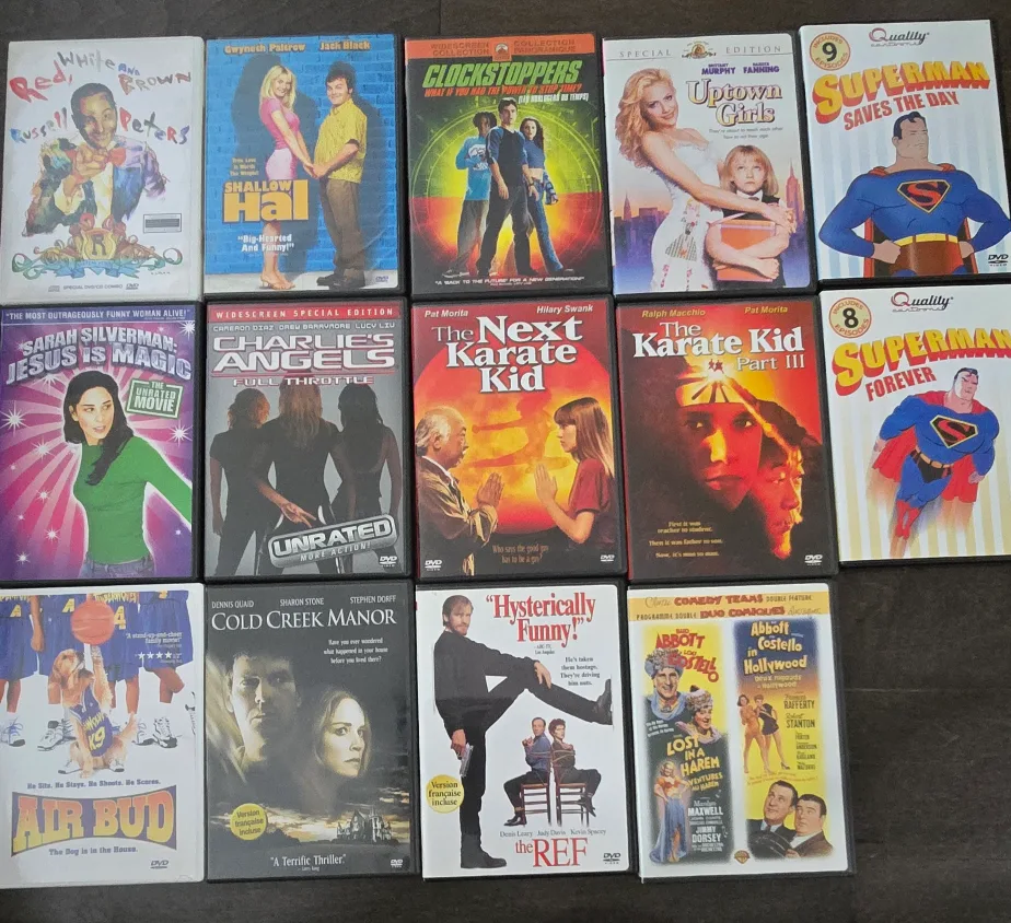 Zenith DVD Player with 29 DVD Movies image indicator(5)