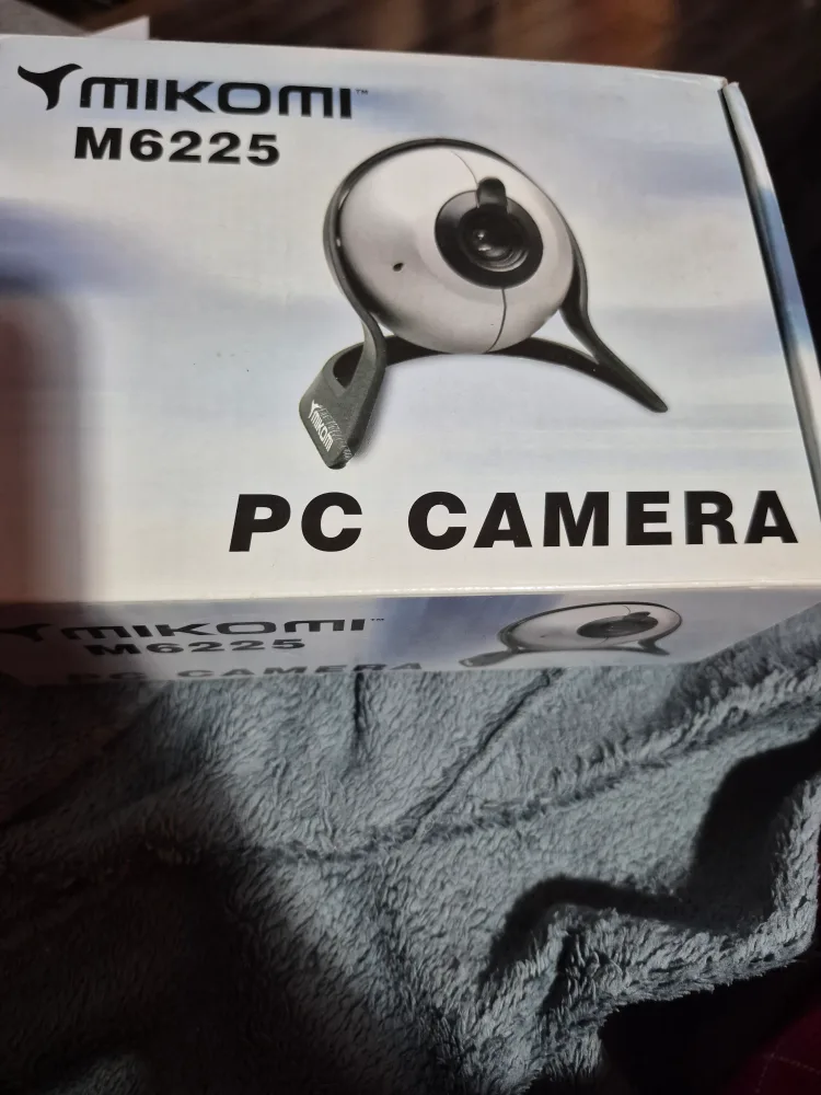Mikomi M6225 PC Camera thumbnail