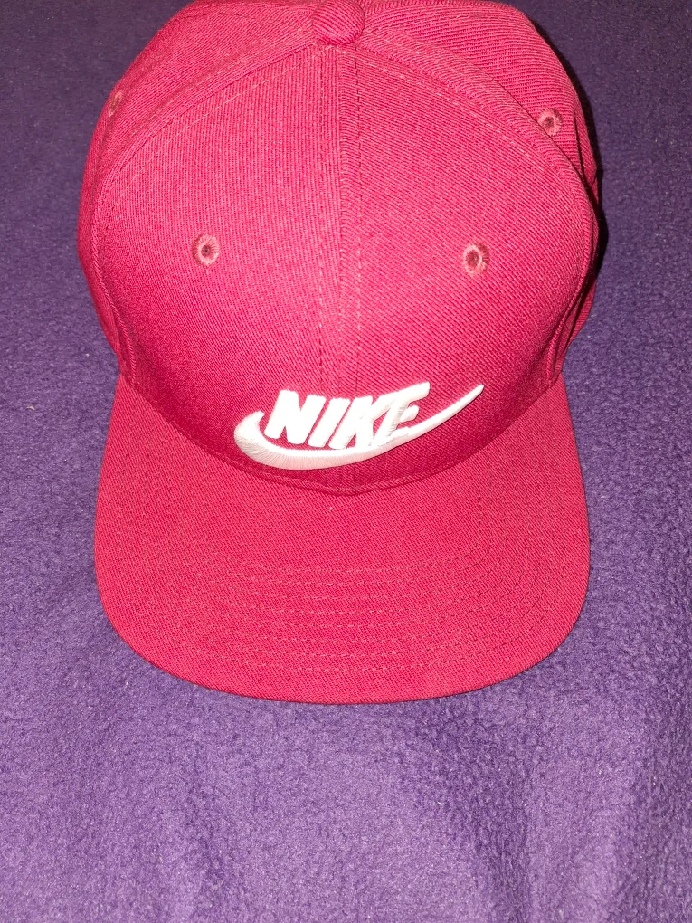 Nike Red Snapback Hat image indicator(3)