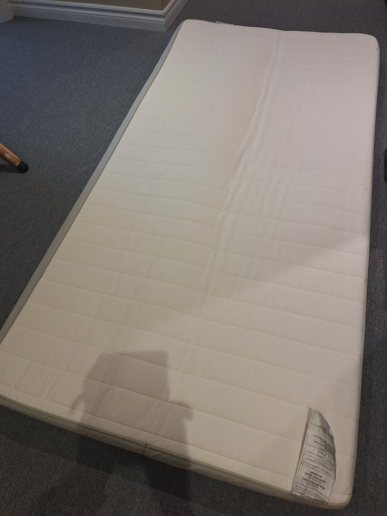 IKEA HUSVIKA Mattress FREE