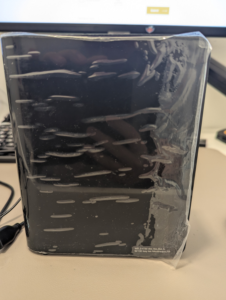 WD hard drive 18TB - photo 3