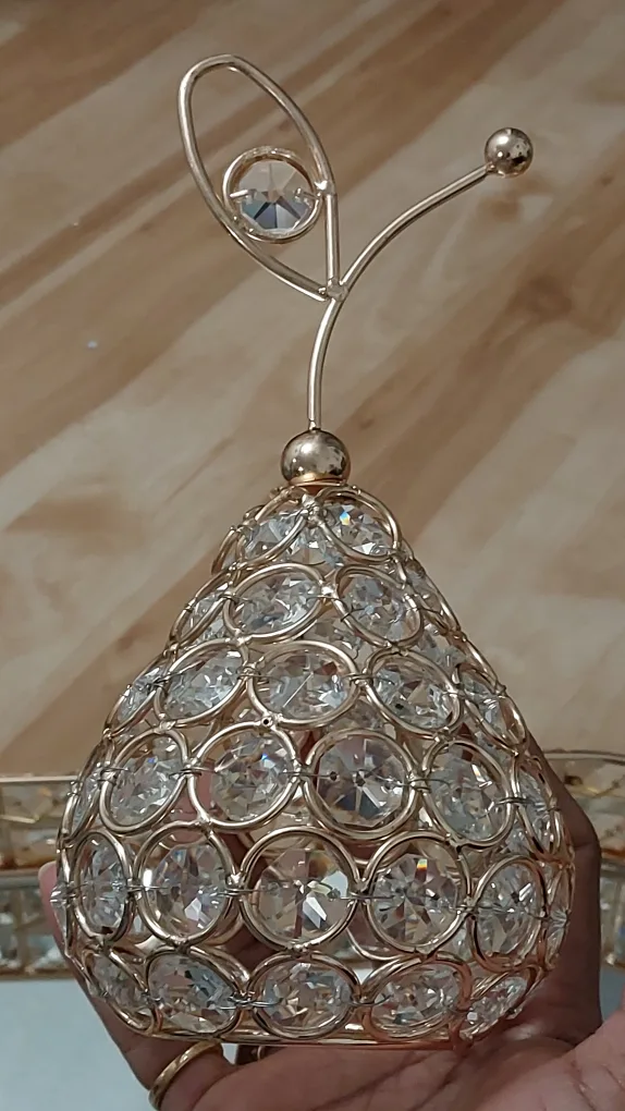 BNIB 4pcs Crystal Fruit Centerpieces Apple, Pear & Pineapple image indicator(4)