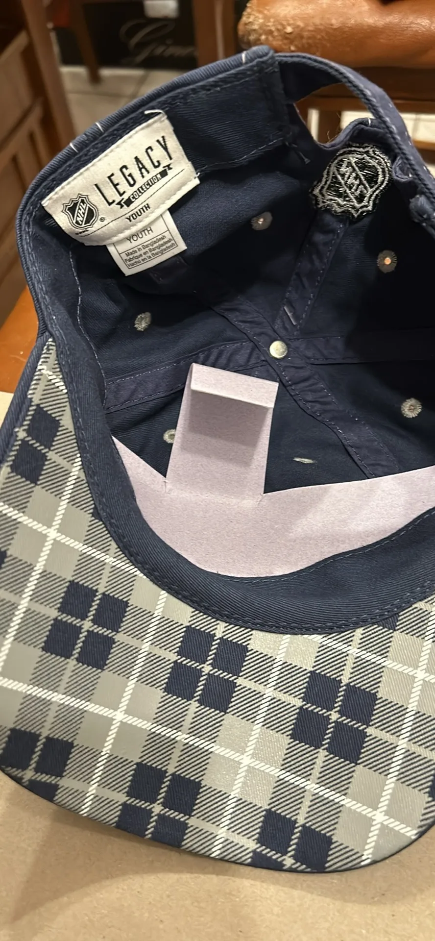 New Toronto Maple Leafs Youth Hat image indicator(2)