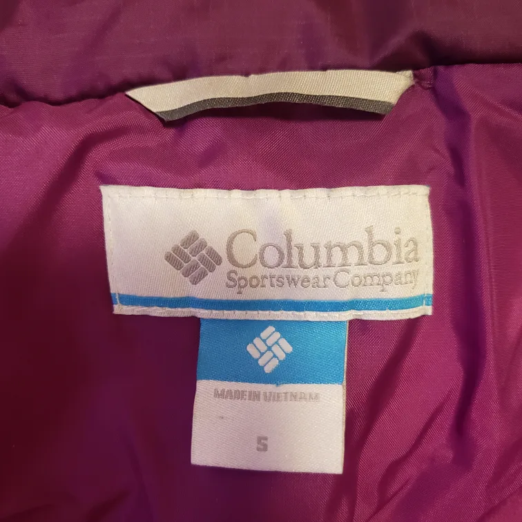 Brand new Women's Columbia Purple Puffer Jacket Size S image indicator(4)