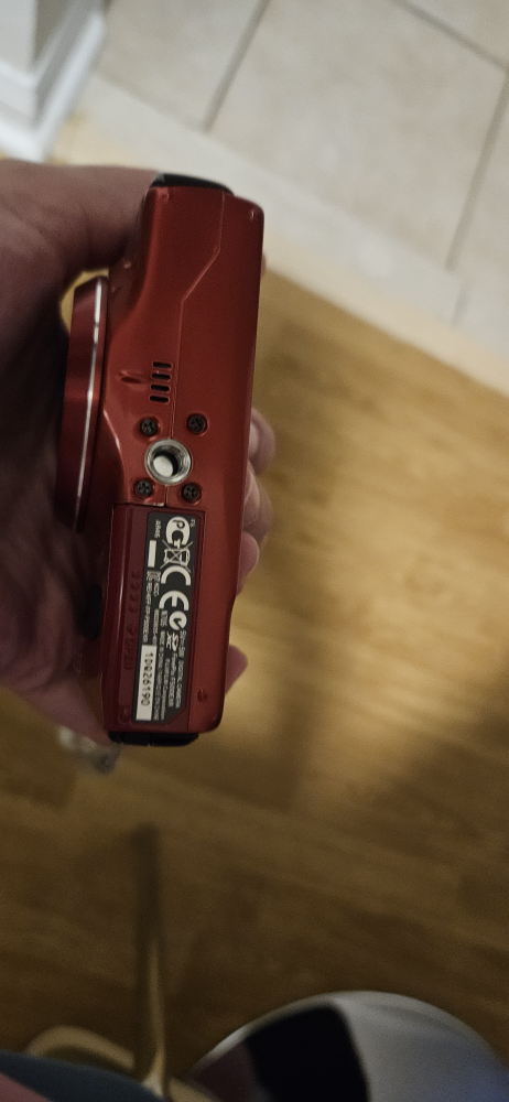 Fujifilm F500 EXR FinePix Camera - photo 3