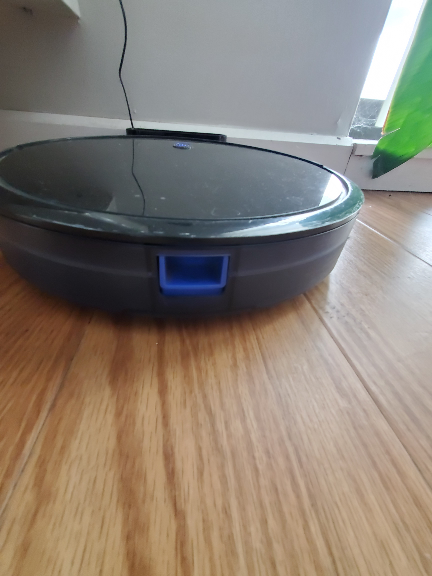 MOVING SALE - Eufy RoboVac 11S Max Robot Vacuum - photo 4
