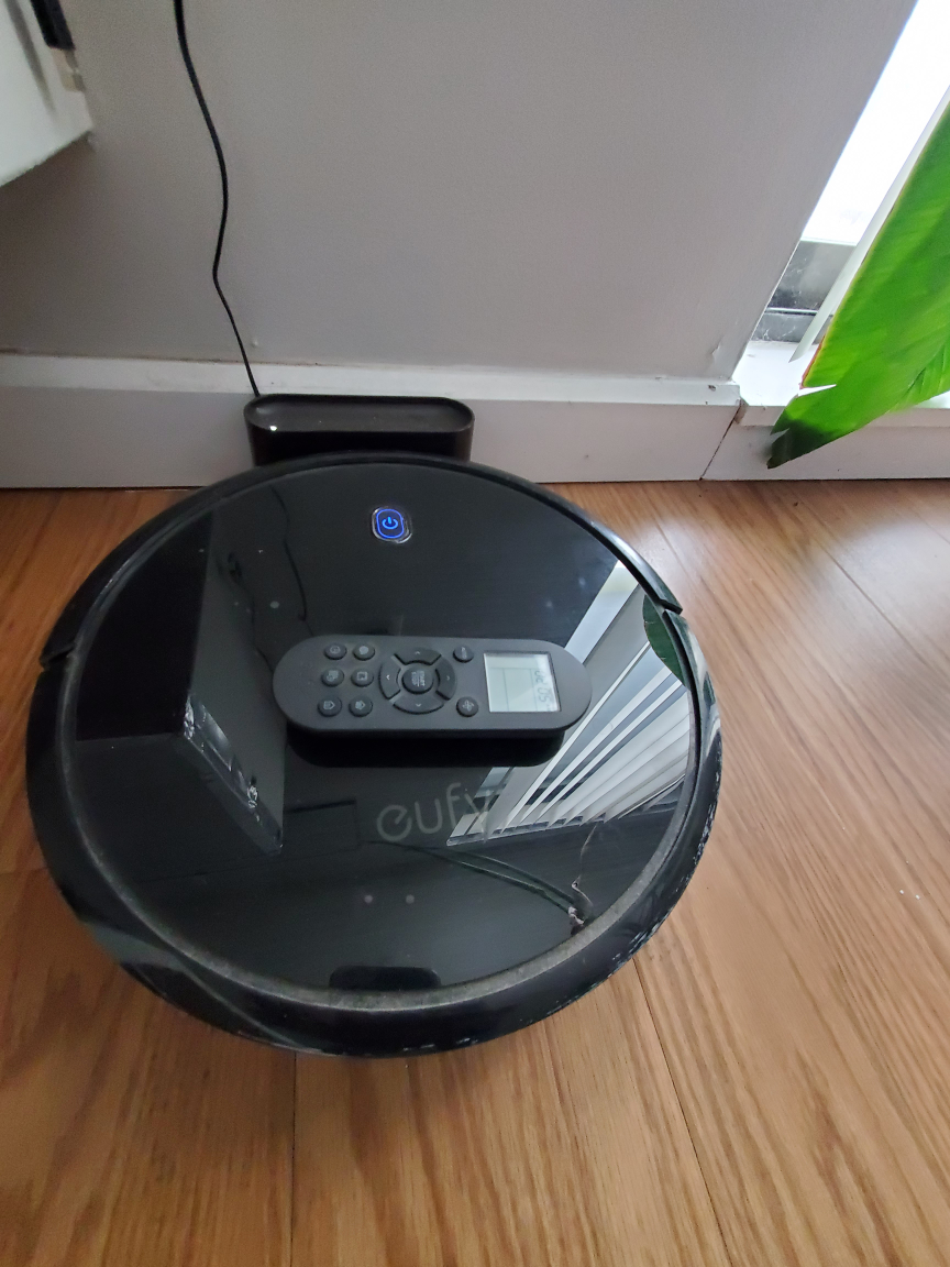 MOVING SALE - Eufy RoboVac 11S Max Robot Vacuum - photo 5