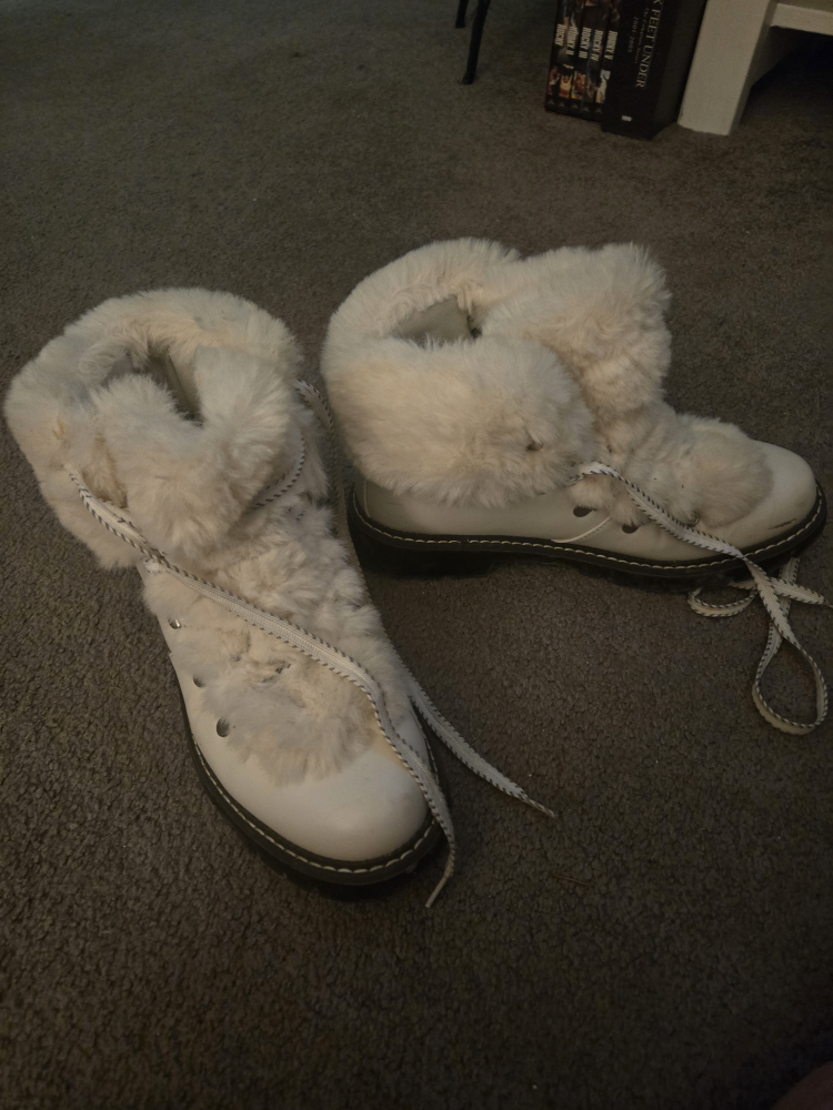 Faux Fur White Boots