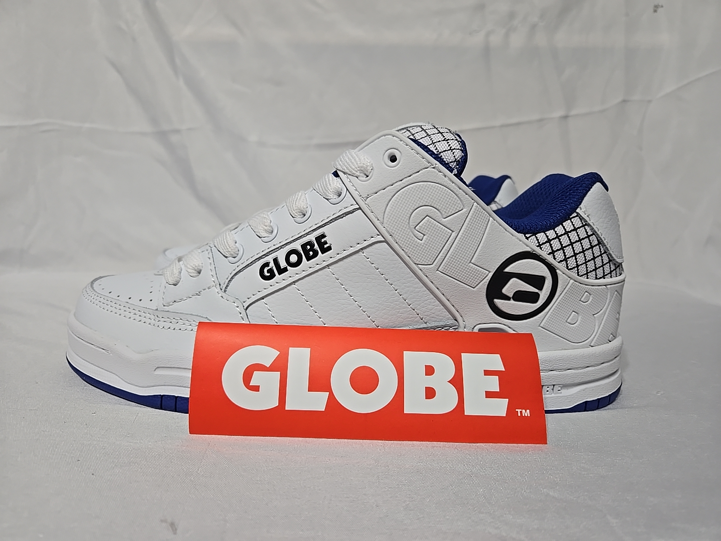 Globe Tilt Shoes - Size 8.5 MENS/ WOMENS 9.5 - photo 4