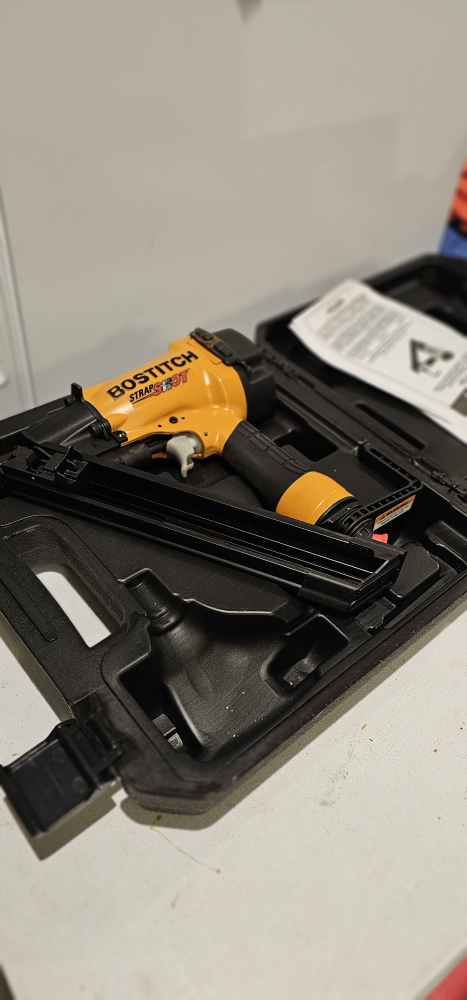 Bostitch MCN150 18 Gauge Brad Nailer - photo 2