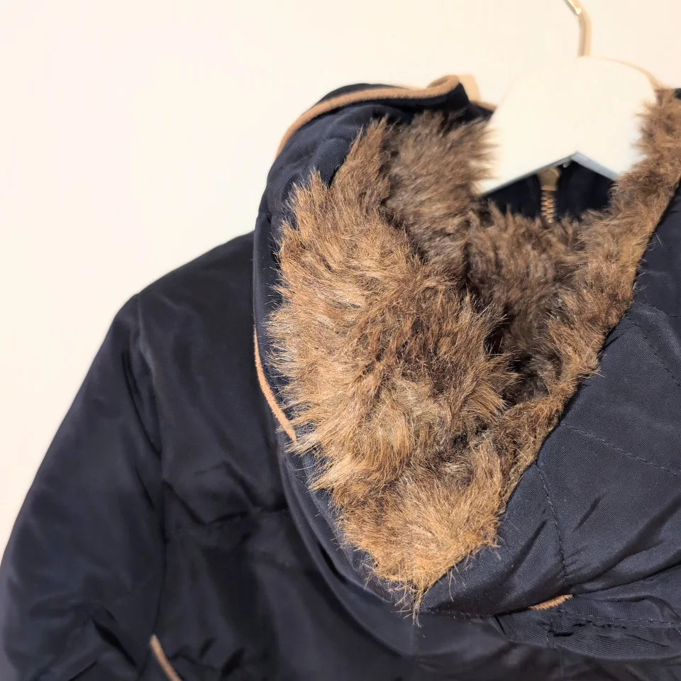 Zara Women's Puffer Jacket with Fur Hood image indicator(3)