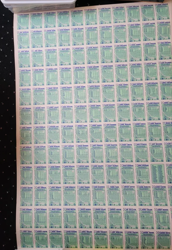 1990-91 O-Pee-Chee Uncut Hockey Card Set image indicator(10)