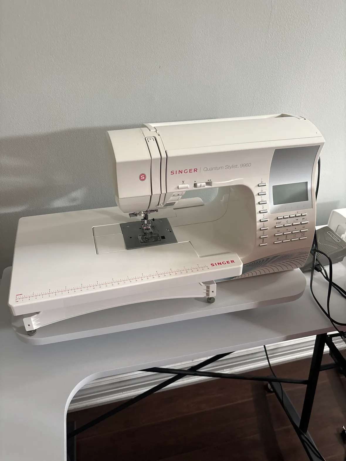 Singer sewing machine and table image indicator(3)