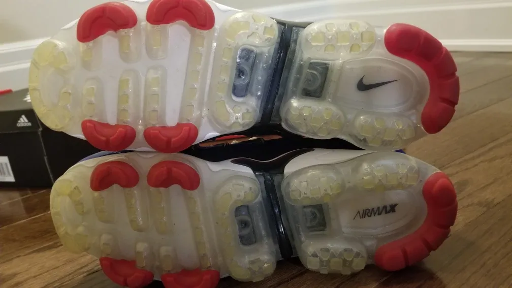 Nike Vapormax Plus image indicator(5)