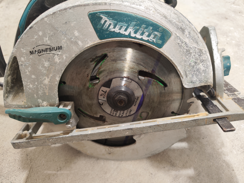 Makita 5007MGA 7 1/4'' Circular Saw - photo 2