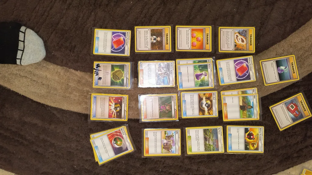 Pokemon Card Lot - Bulk - 70 Cards image indicator(2)