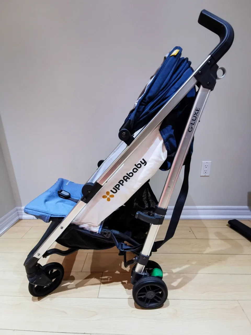 UPPAbaby G-luxe stroller (with manual) image indicator(3)