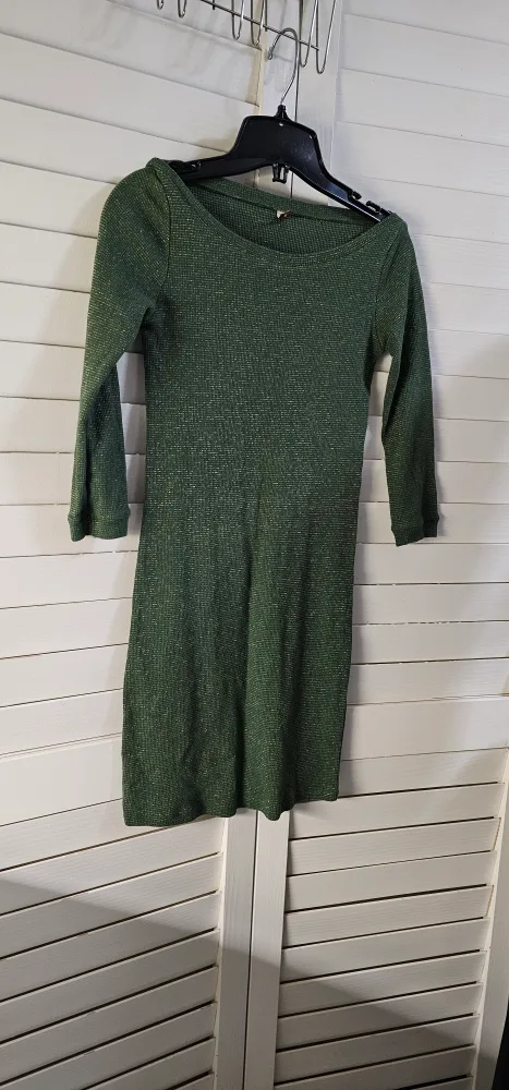 Green sparkly dress size S image indicator(3)