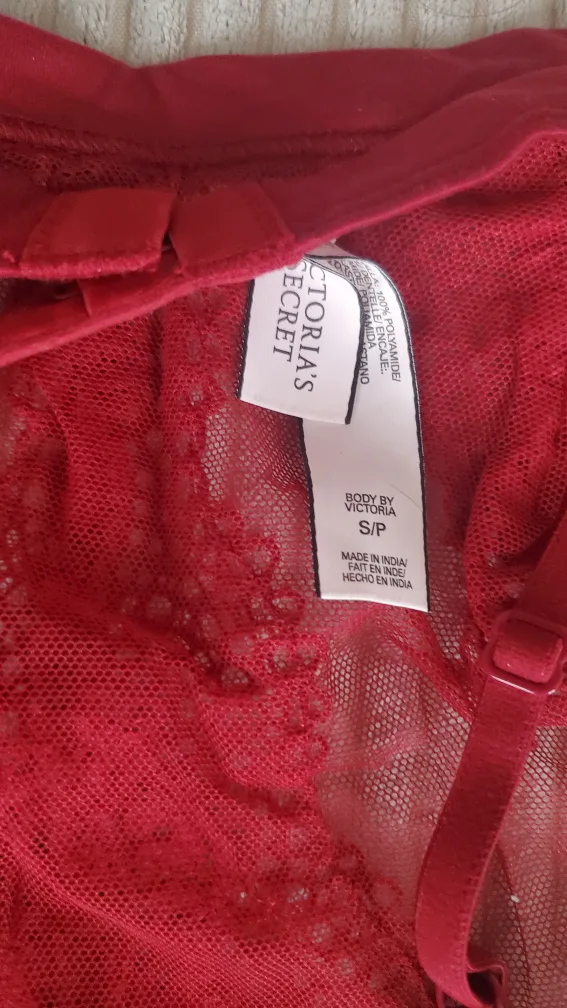 Victoria's Secret Red Lace Bralette image indicator(2)