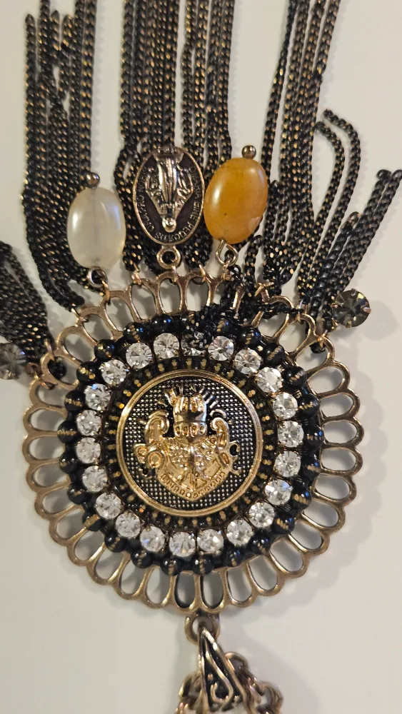 Gold and Black Statement Necklace, brand new image indicator(7)