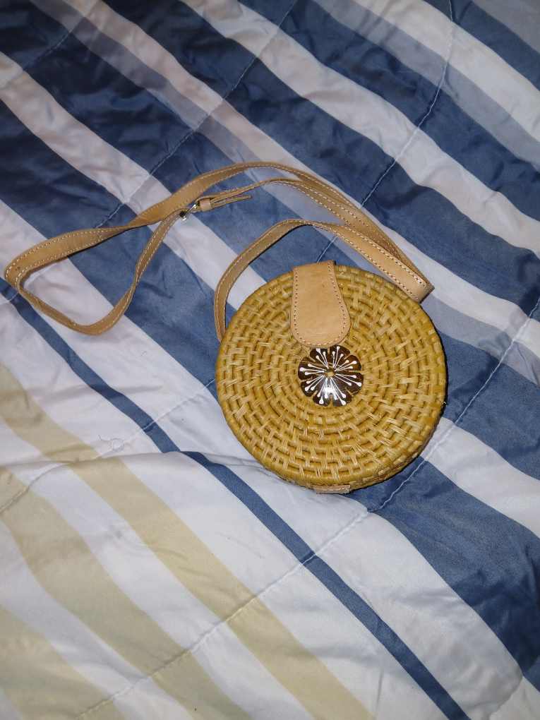 Round Woven Rafia bag - photo 3