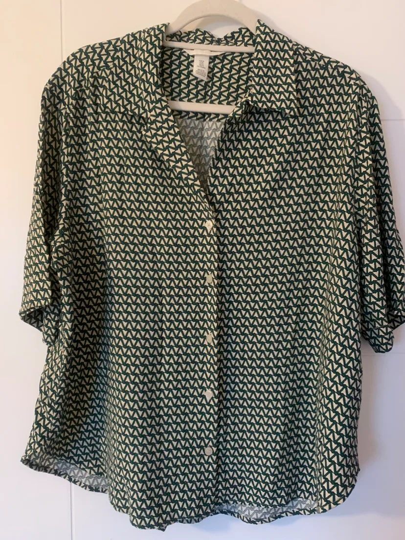 Two piece matching shirt and pants set image indicator(2)