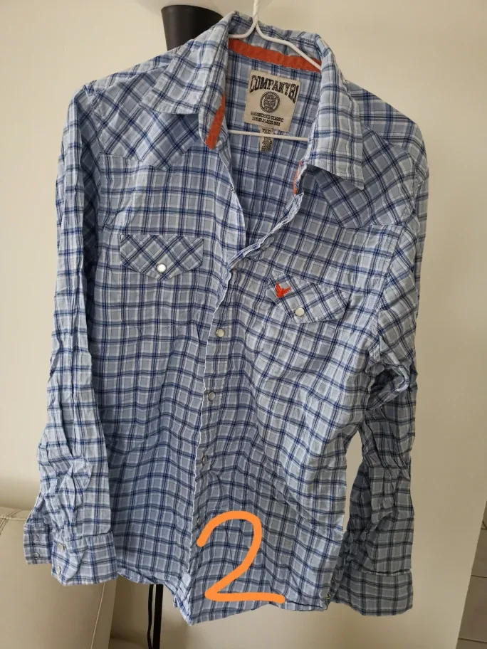 5 Men's Long Sleeve Button Up Shirts image indicator(3)