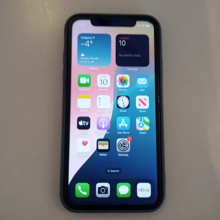 iPhone 11 128gb Black (Great Condition) image indicator(2)