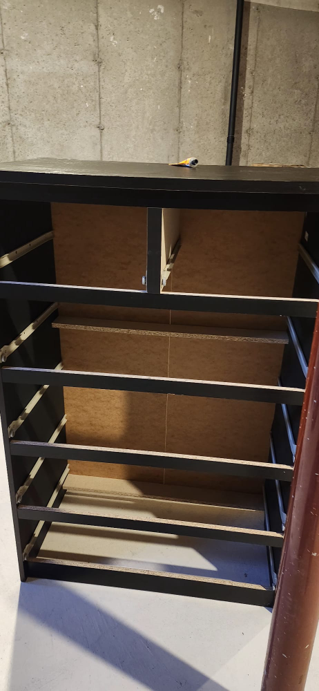IKEA MALM 6-Drawer Chest - Disassembled - photo 2