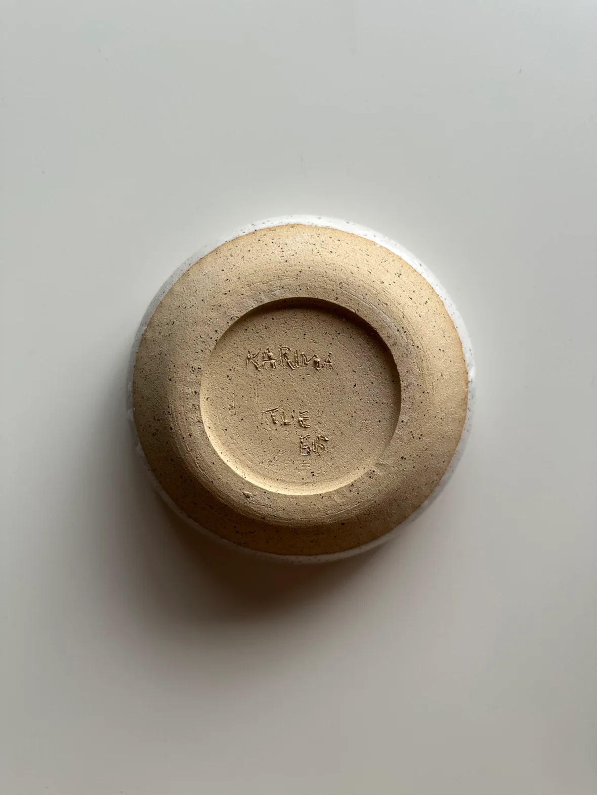 Local Handmade Medium Ceramic Bowl (with hidden foot ring) image indicator(3)