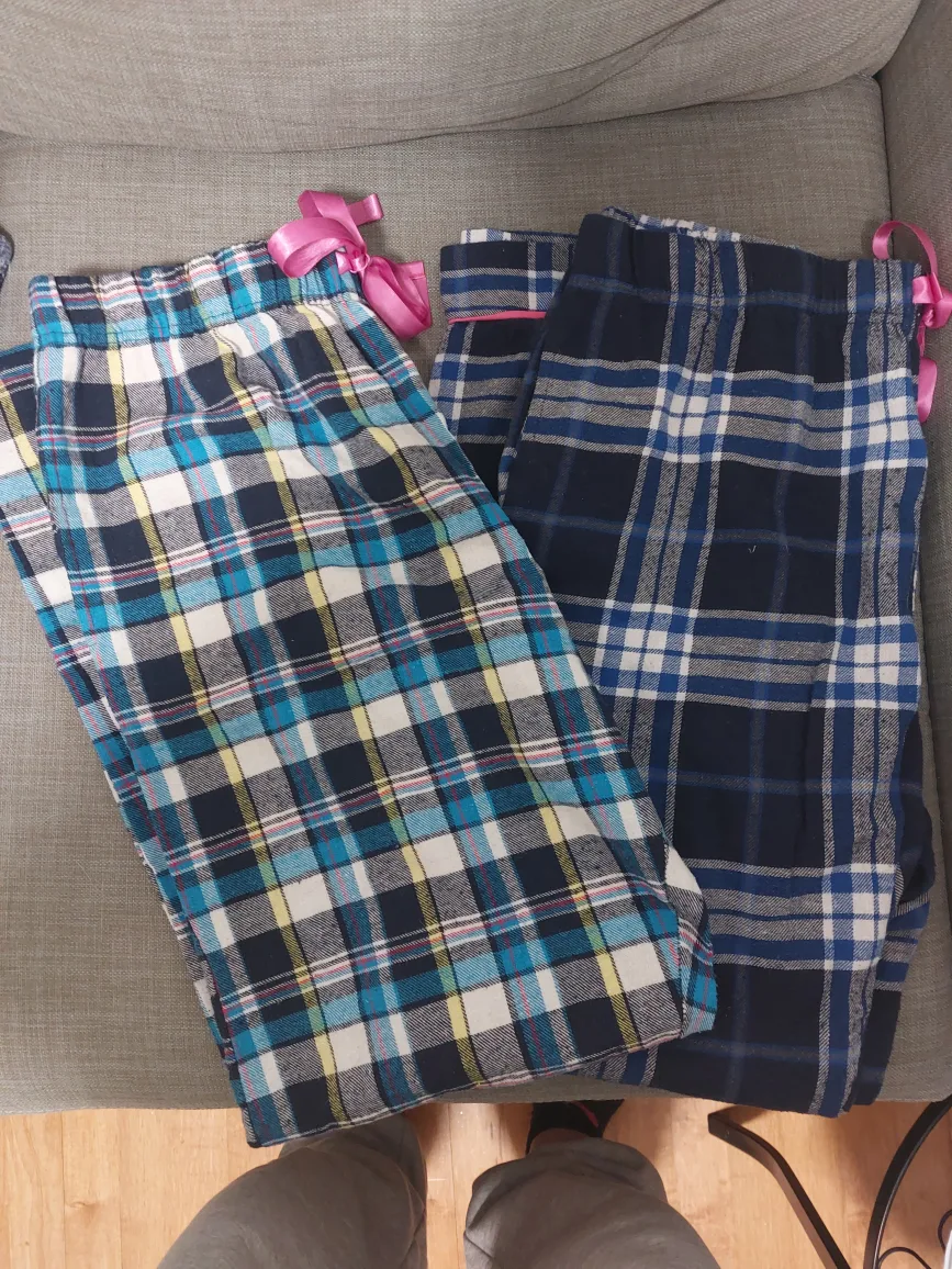 Ladies Plaid PJ Pants thumbnail