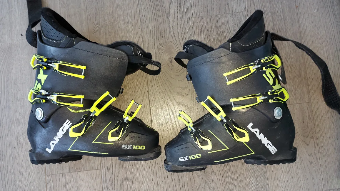 Ski boots for sale size 27 image indicator(9)