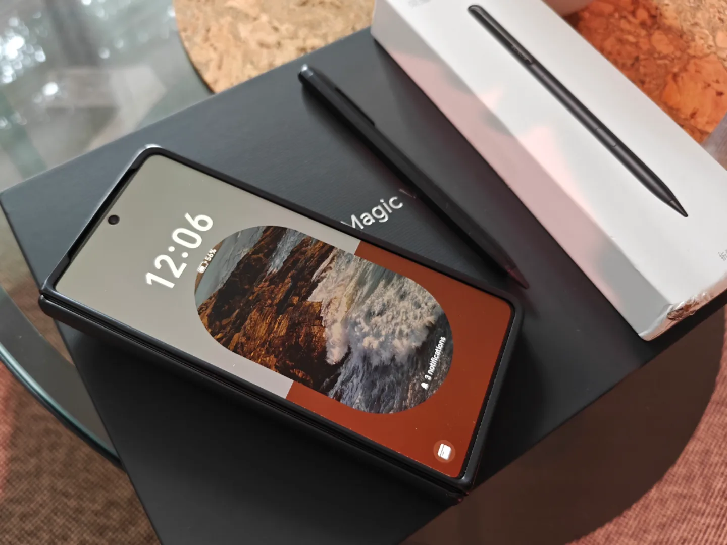 Honor Magic V3 (Global/UK ver) ultra slim foldable w/stylus image indicator(2)