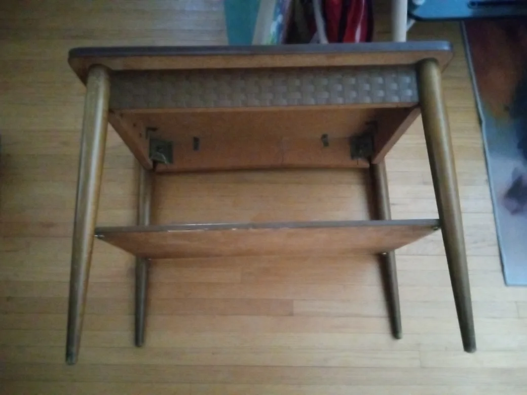 Mid-Century Modern wood coffee table #thiftypicks image indicator(2)