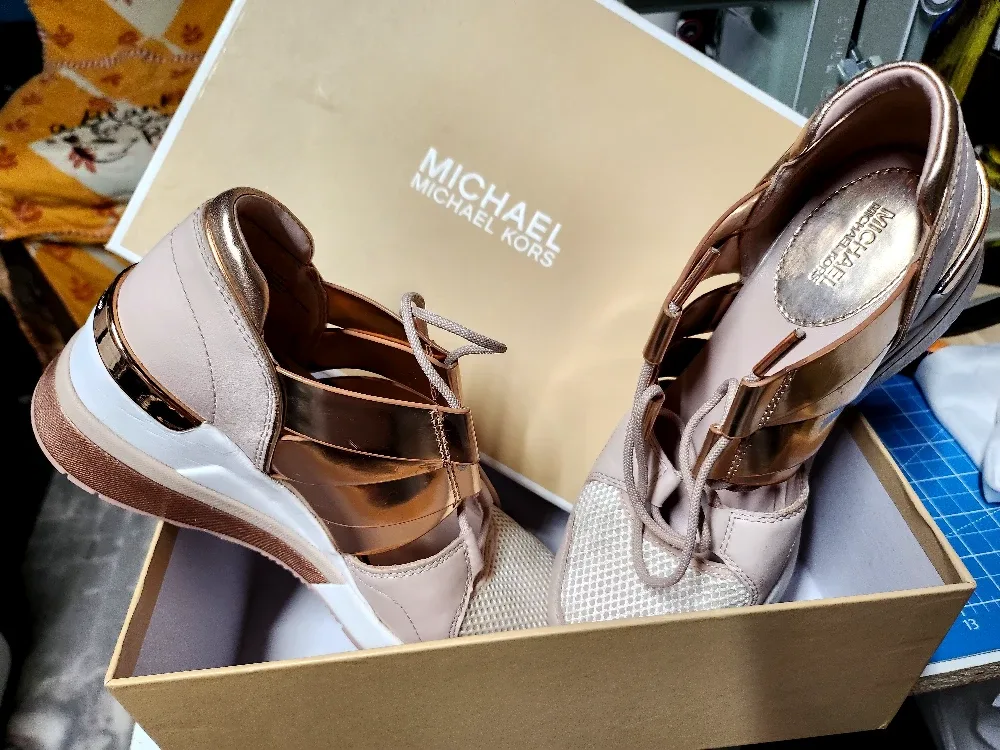 Michael Kors Metalic Sneaker image indicator(6)