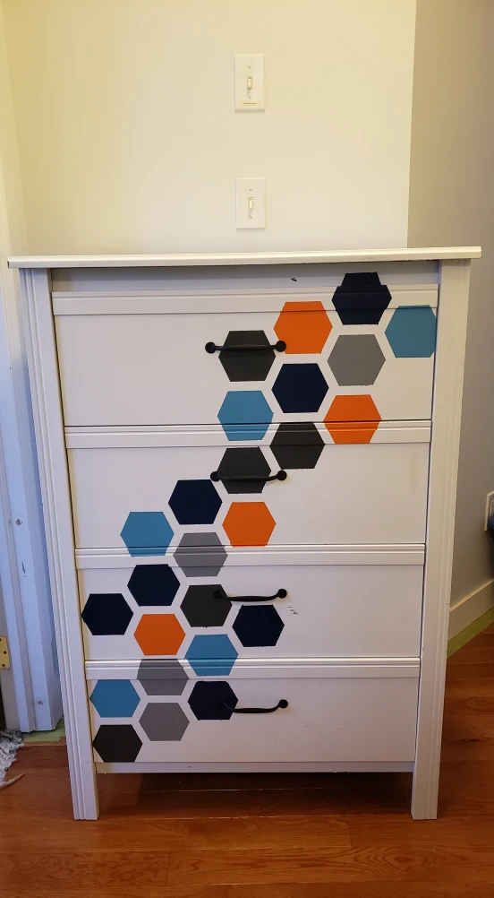 White 4-Drawer Dresser with Geometric Design (Free)