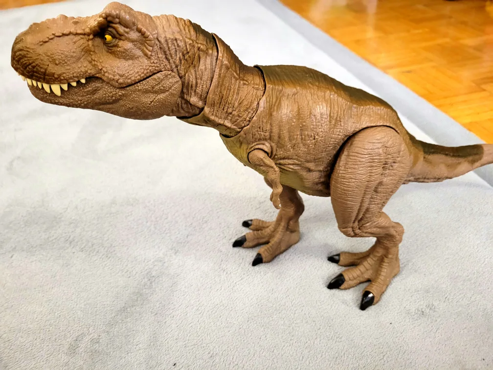 Rare  discontinued Jurassic World Roar&Shake Tyranosaurus Rex thumbnail