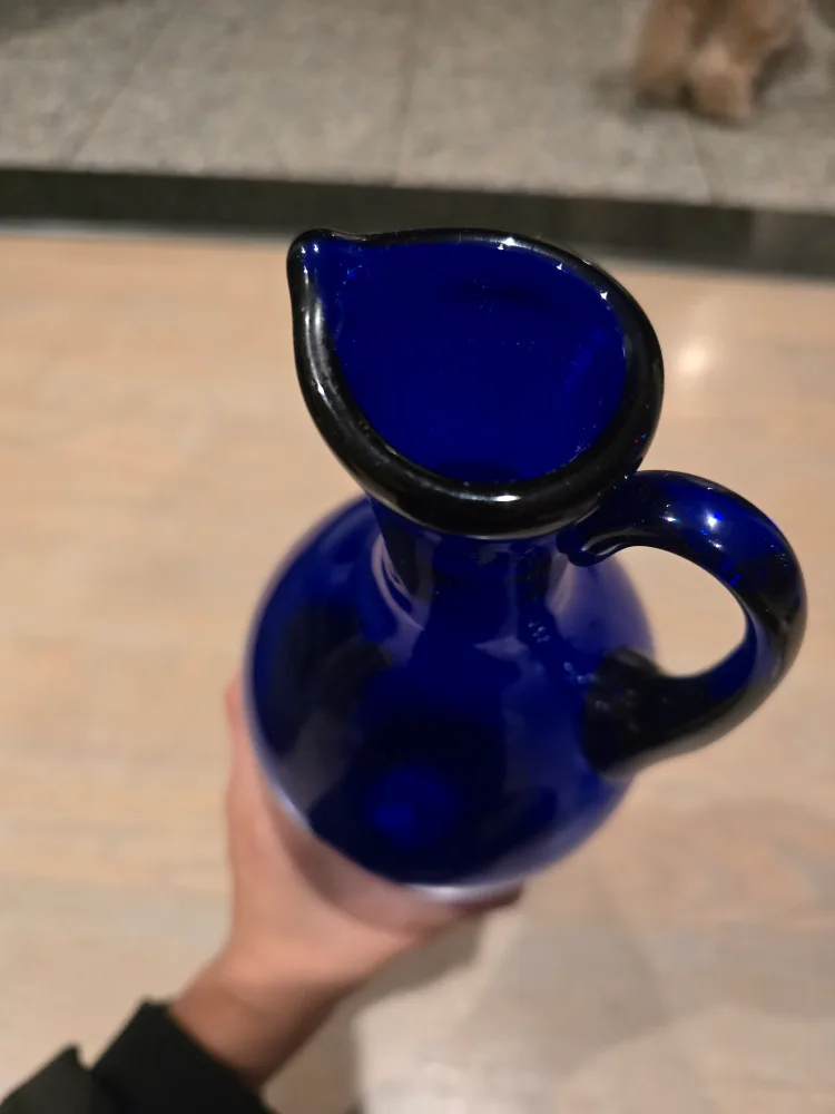 Cobalt Blue Glass Pitcher Vase image indicator(9)