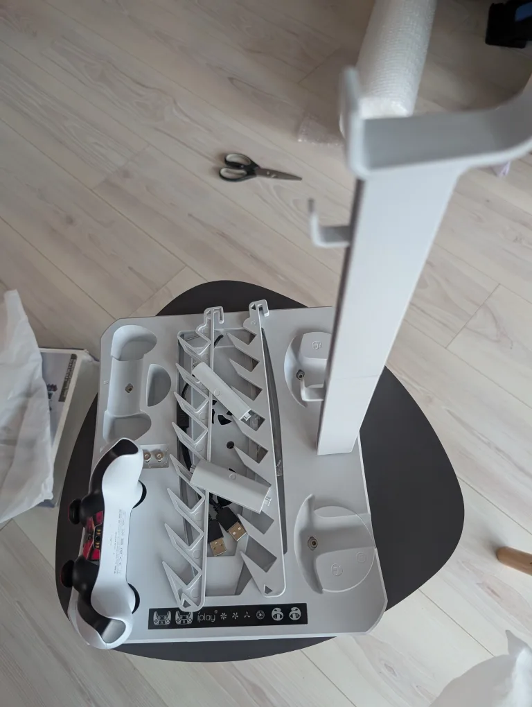 PS5 Cooling Stand image indicator(4)