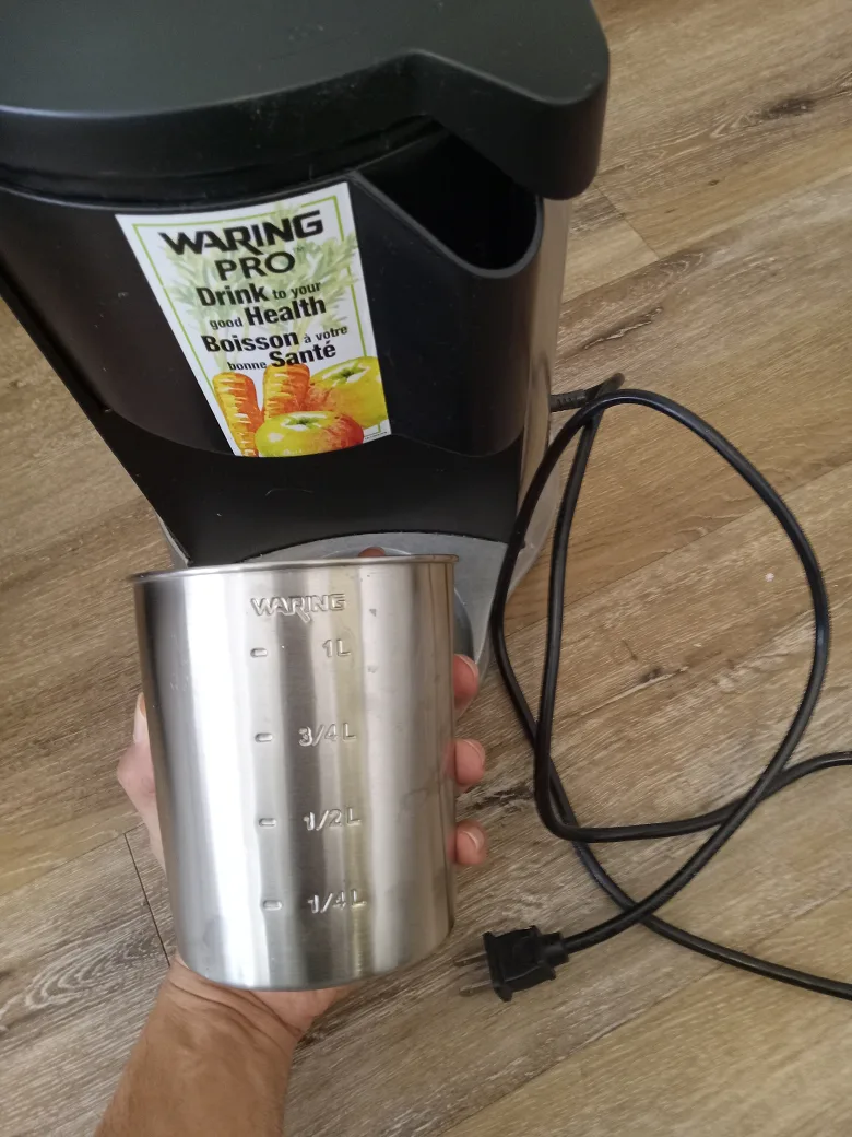 Waring Pro Juicer #thriftypicks image indicator(2)
