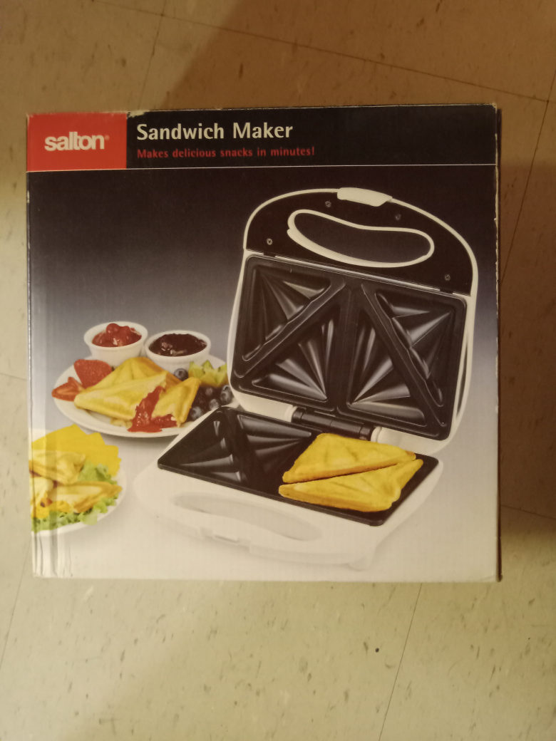 Salton Sandwich Maker