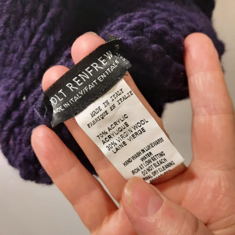 HOLT RENFREW - Circular Scarf image indicator(2)