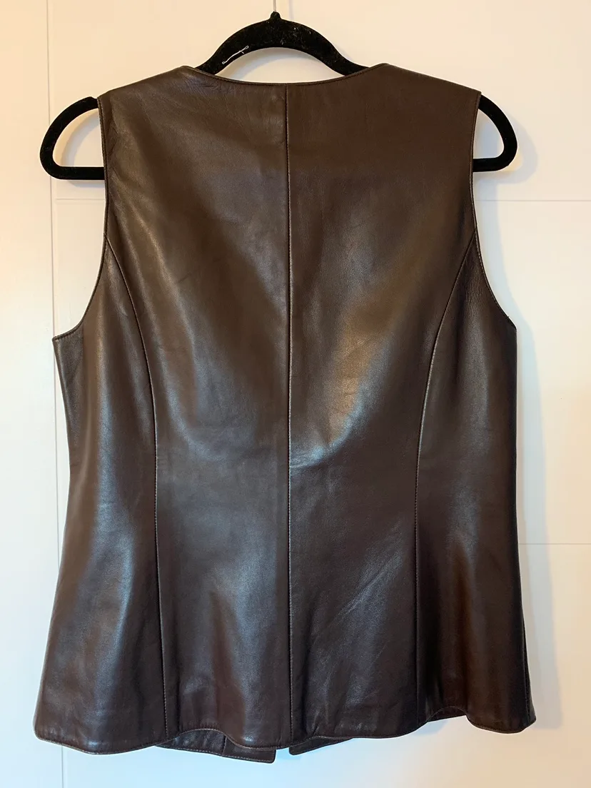 Brown Danier Leather Vest image indicator(3)