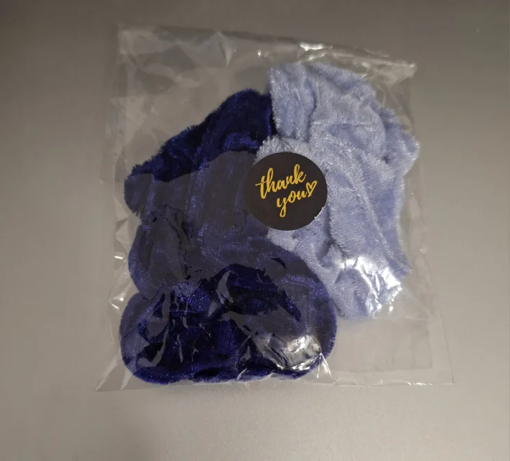 2 New Velvet Scrunchies #freecycle image indicator(2)