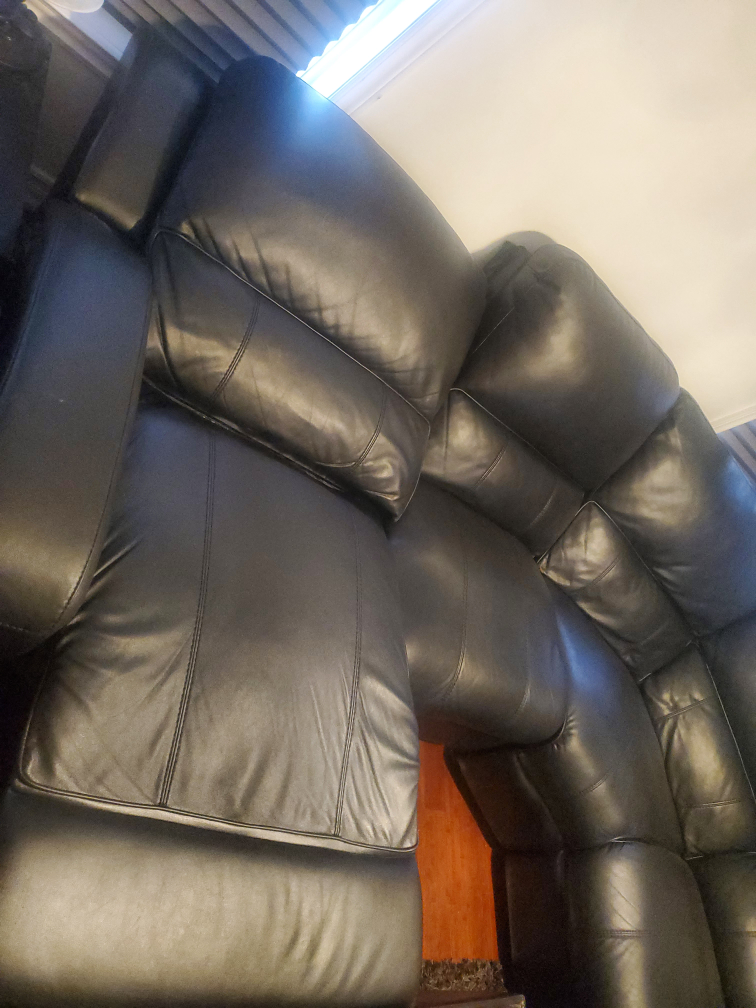 Power recliner Sectional Couch with ottomon and rug - $500 - photo 2